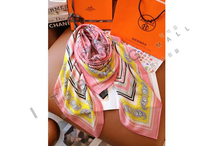 ޽  Tatouages Marins Bandana  140  AMY56324-2