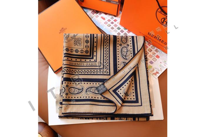 ޽  Tatouages Marins Bandana  140  AMY56324-3