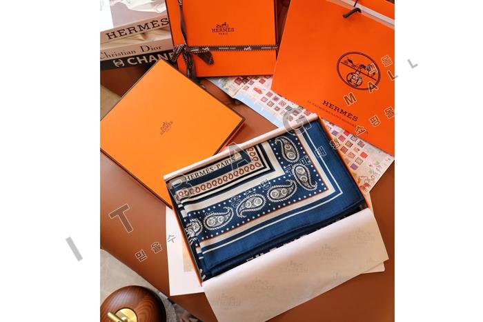 ޽  Tatouages Marins Bandana  140  AMY56324-4