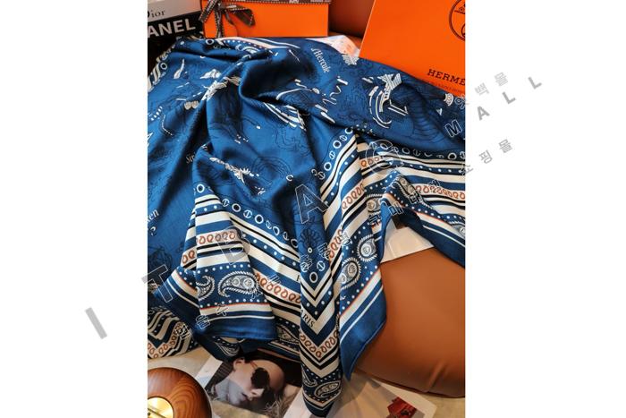 ޽  Tatouages Marins Bandana  140  AMY56324-4