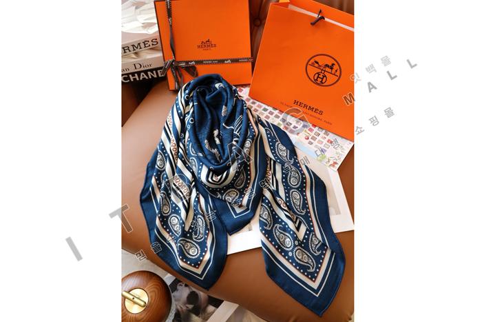 ޽  Tatouages Marins Bandana  140  AMY56324-4