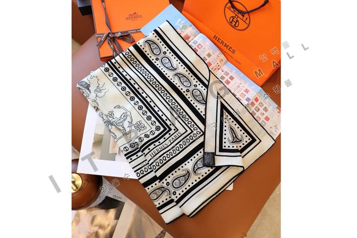 ޽  Tatouages Marins Bandana  140  AMY56324-5