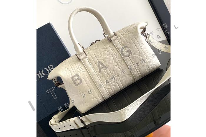  Weekender 25  DR9088-1