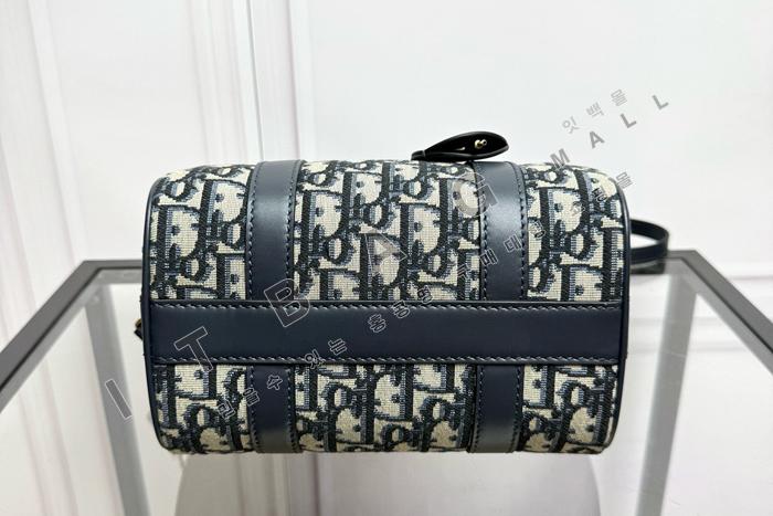  Groove 20  DR9100-1