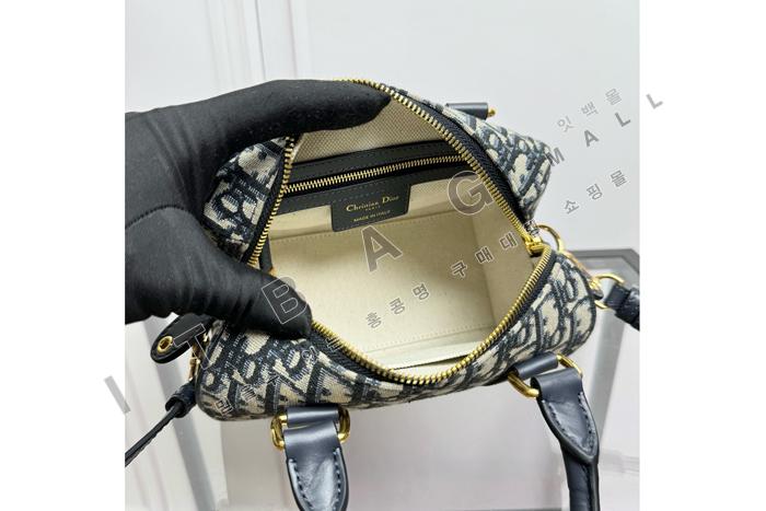  Groove 20  DR9100-1