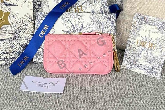  Caro Myrte   ̽   A82370-3