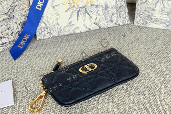  Caro Myrte   ̽   A82370-7