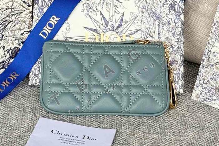  Caro Myrte   ̽   A82370-8