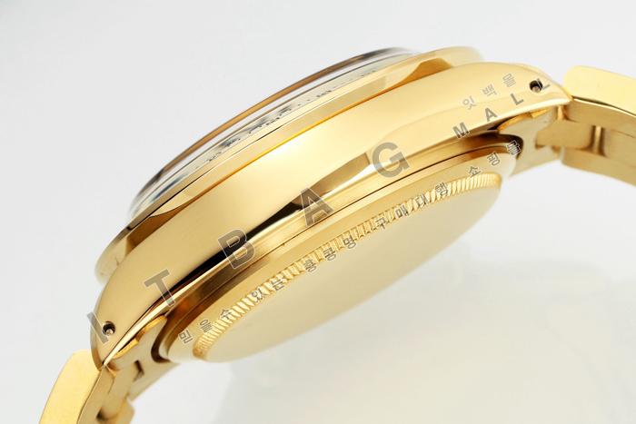 η   ƽ    HT60129