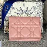  Lady  Bloom ī   A82377-4