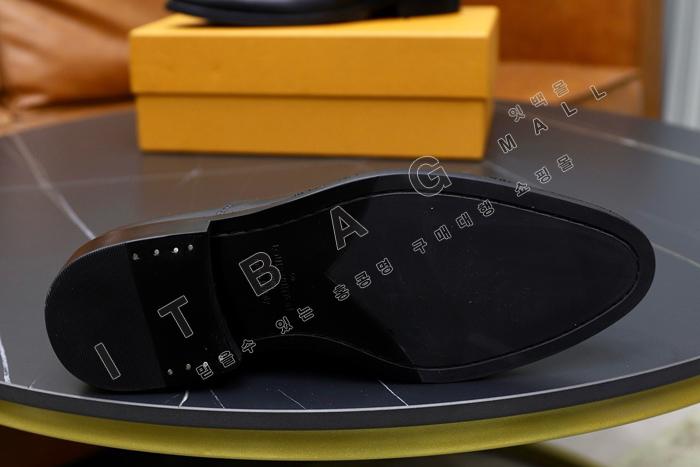̺    YF90019-1