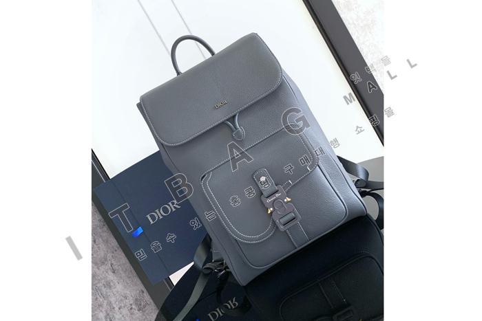  Saddle ÷   DR9113