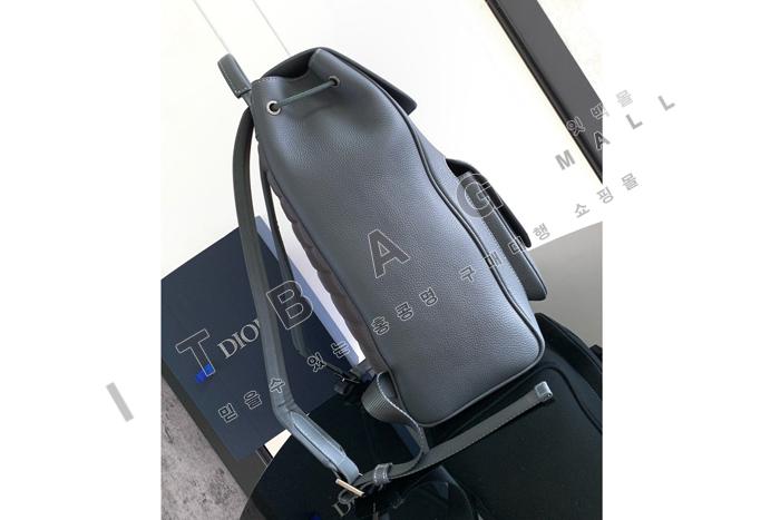  Saddle ÷   DR9113