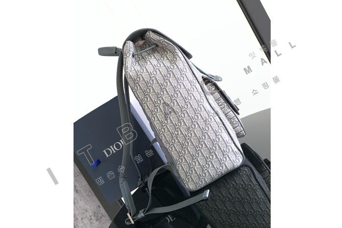  Saddle ÷   DR9113-1