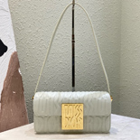  Miss ÷  DR9142-2     24/Ż