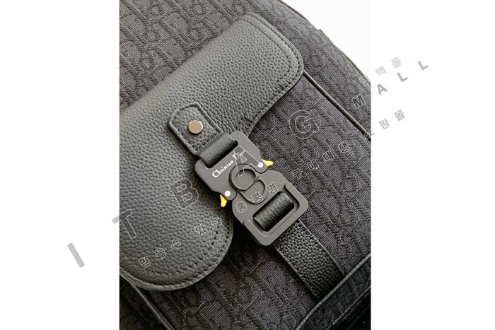  Saddle    DR9139-1     24/Ż