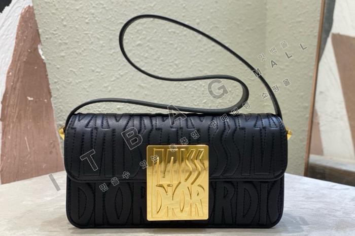  Miss ÷  DR9142-3     24/Ż