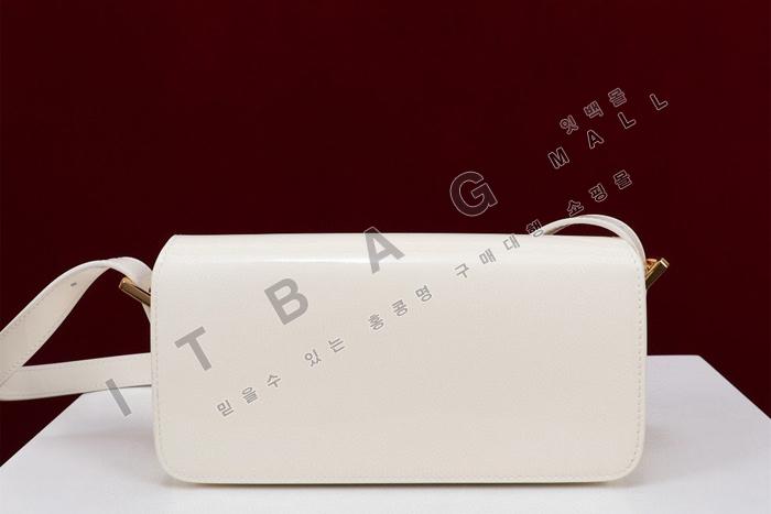  Miss ÷  DR9143-2     24/Ż