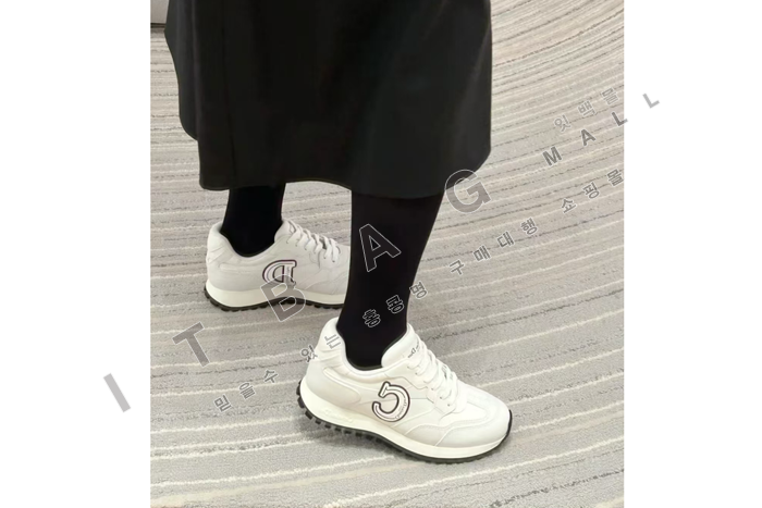  C est Dior  Ŀ  YF90056