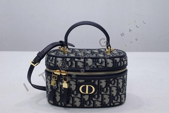  30 Montaigne ̴ Ƽ ̽  DR9155   24/Ż