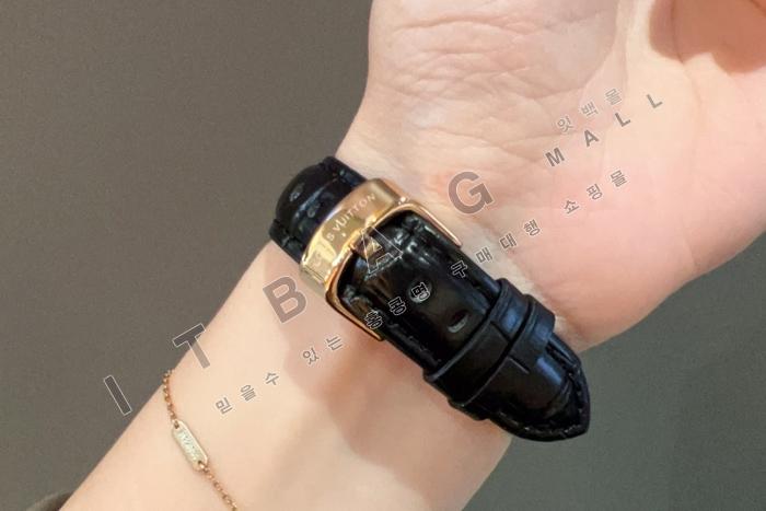 ̺    HT60154    