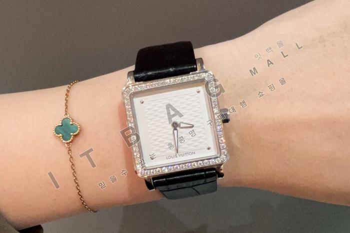 ̺      HT60155    