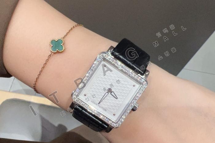 ̺      HT60155    