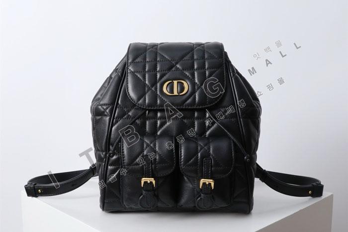 Caro ̵   DR9158    24/Ż