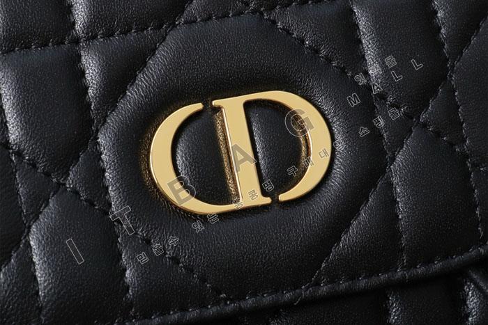  Caro ̵   DR9158    24/Ż