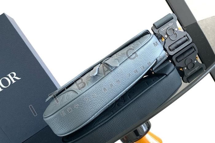  Saddle    DR9109-1  24/Ż