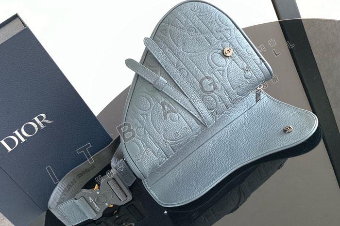  Saddle    DR9109-1  24/Ż