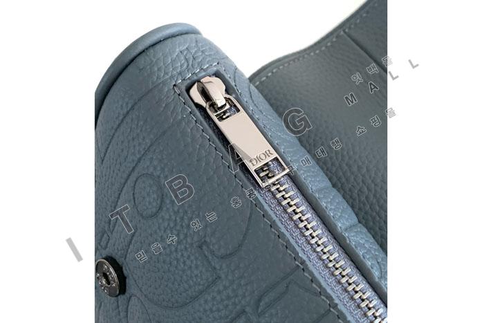  Saddle    DR9109-1  24/Ż