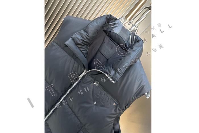   е   DB8851