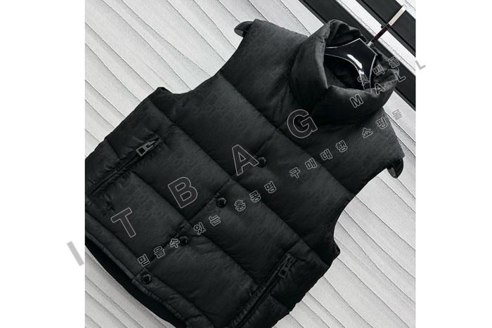   е   DB8885   