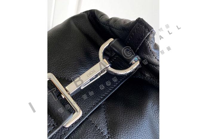   Weekender 40   DR9120    24/Ż