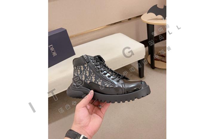  Combat Ŭ  MYB5642