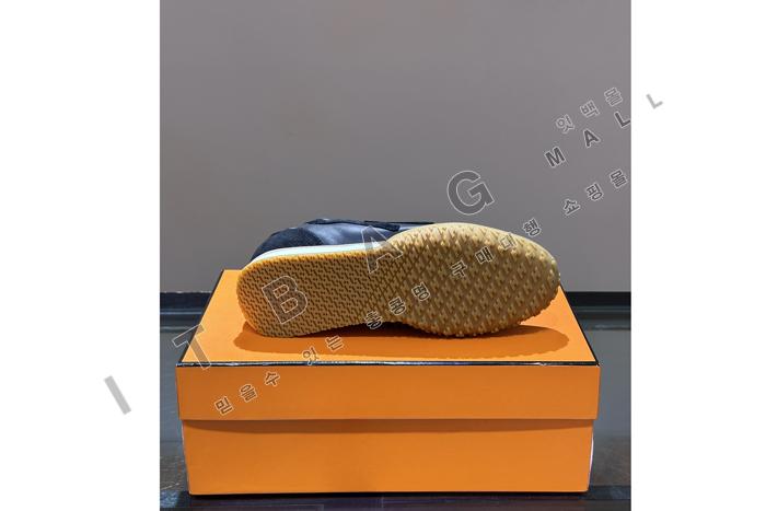 ޽   Ŀ  MYB5286-1