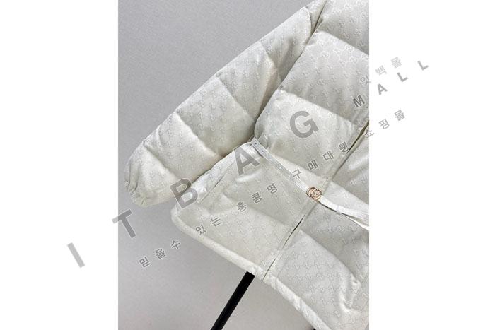  GG ĵ е  Ŷ   DB8898  24/Ż