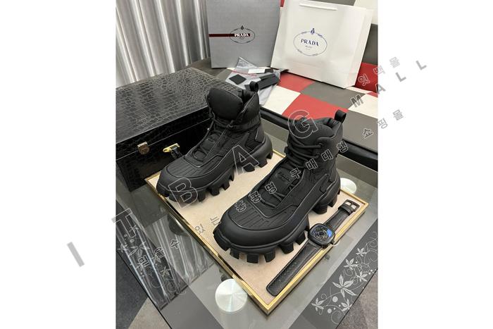     MYB5820