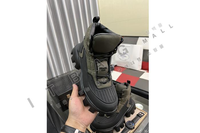       MYB5820-1