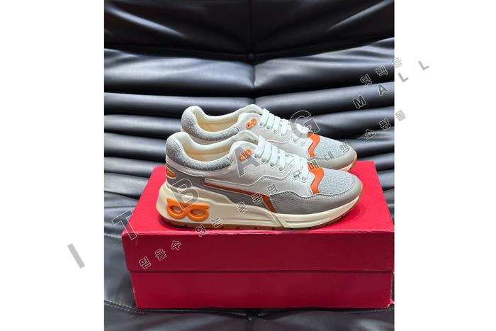 ䷹   Ŀ SP5823 
