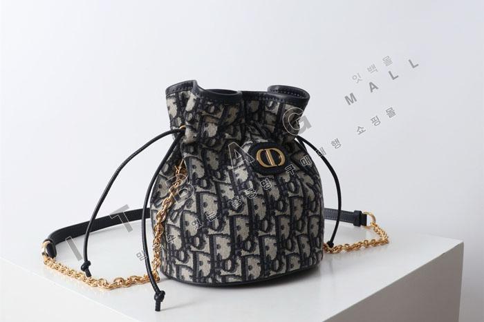  30 Montaigne ο콺Ʈ ̴ Ŷ  DR9130   25/Ż
