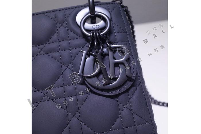  ̴  ̵   DR9134