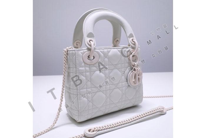  ̴  ̵   DR9134-3