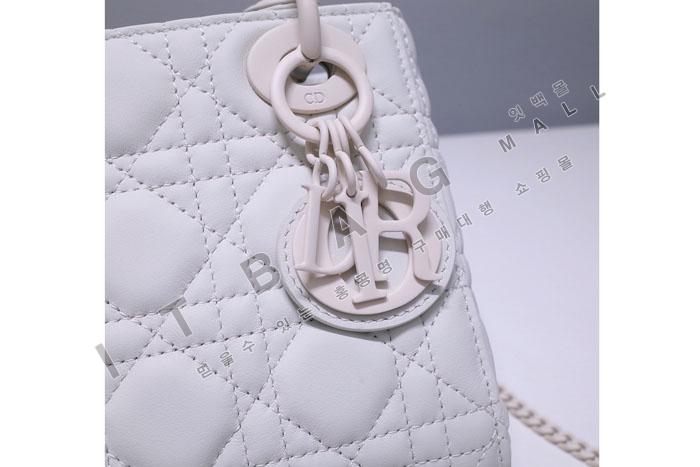  ̴  ̵   DR9134-3