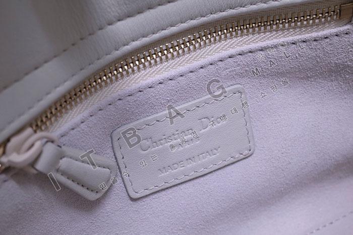  ̴  ̵   DR9134-3