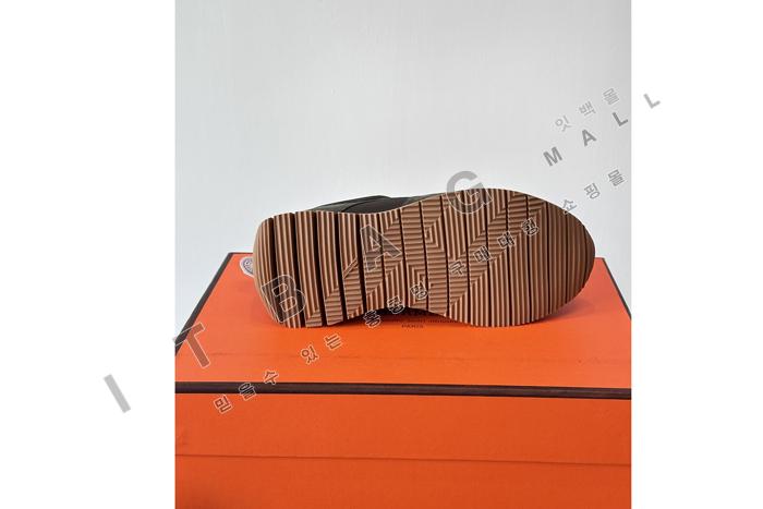 ޽   Ŀ  YF4910 