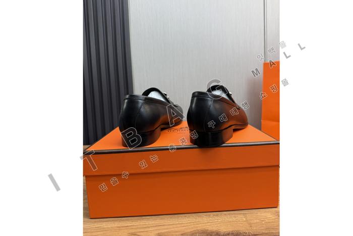 ޽     YF9752