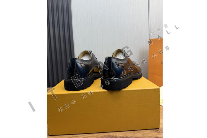 ̺      YF9755