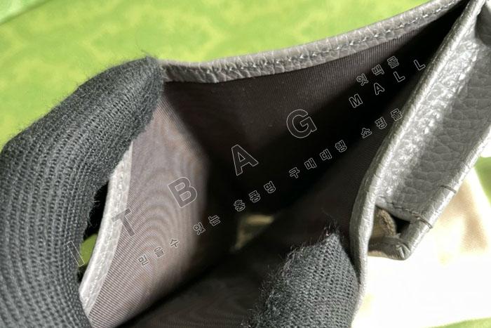   GG  ī 456126-8